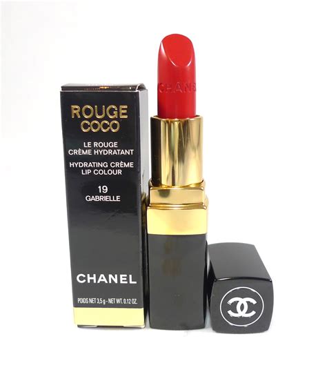 chanel rouge coco 19 gabrielle отзывы|Chanel Rouge Coco reviews.